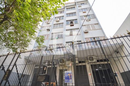 Studio à venda com 35m², 1 quarto e sem vaga Studio à venda com 35m², 1 quarto e sem vagaFachada