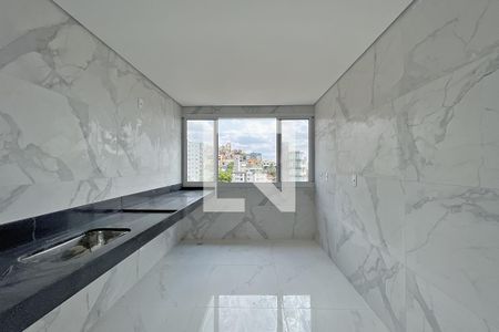 Cozinha  de apartamento à venda com 3 quartos, 85m² em Barreiro, Belo Horizonte