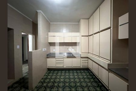 Casa para alugar com 1000m², 4 quartos e 4 vagasCozinha