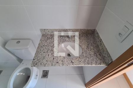 Apartamento à venda com 80m², 3 quartos e 2 vagasBanheiro Social