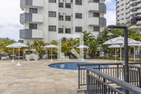 Apartamento para alugar com 65m², 2 quartos e 1 vagaÁrea comum - Piscina