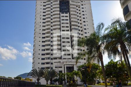 Apartamento para alugar com 65m², 2 quartos e 1 vagaFachada