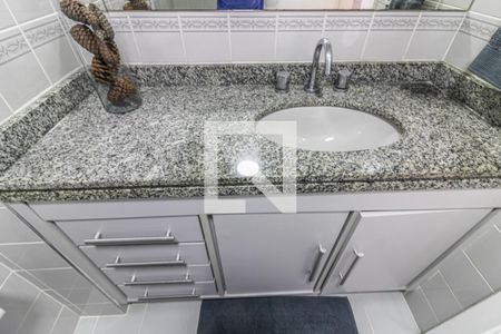 Apartamento para alugar com 65m², 2 quartos e 1 vagaBanheiro Social