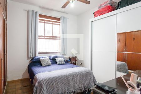 Casa à venda com 241m², 5 quartos e 2 vagasQuarto 3