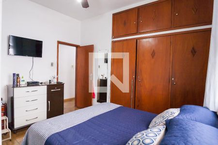 Casa à venda com 241m², 5 quartos e 2 vagasQuarto 3