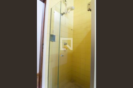 Casa à venda com 241m², 5 quartos e 2 vagasBanheiro Social