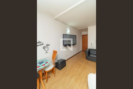 Sala de apartamento à venda com 3 quartos, 69m² em Sarandi, Porto Alegre