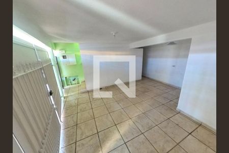 Casa para alugar com 78m², 2 quartos e 1 vagaGaragem