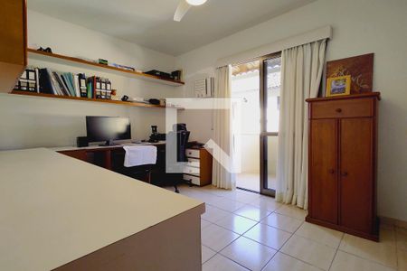 Casa à venda com 169m², 4 quartos e 2 vagasQuarto 3