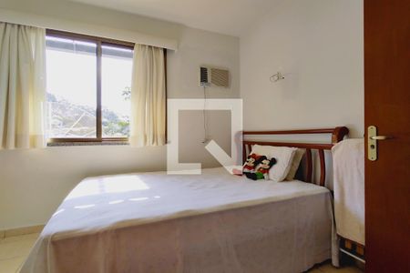 Casa à venda com 169m², 4 quartos e 2 vagasQuarto 2 - Suíte