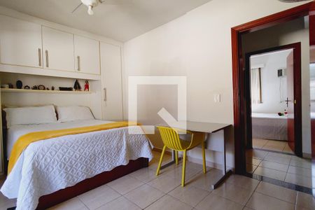 Casa à venda com 169m², 4 quartos e 2 vagasQuarto 1 - Suíte