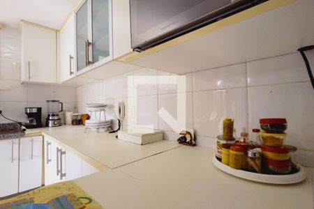 Casa à venda com 169m², 4 quartos e 2 vagasCozinha - Armários