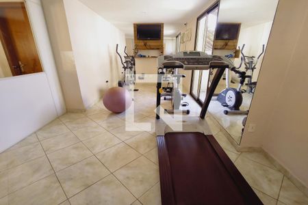 Casa à venda com 169m², 4 quartos e 2 vagasÁrea comum - Academia