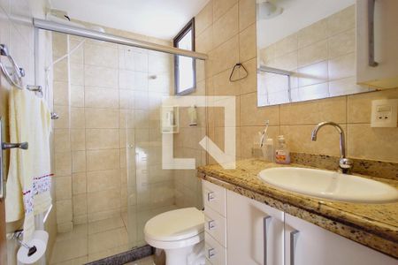 Casa à venda com 169m², 4 quartos e 2 vagasBanheiro da Suíte 4