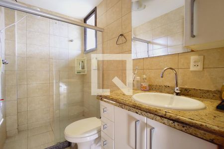 Casa à venda com 169m², 4 quartos e 2 vagasBanheiro da Suíte 4