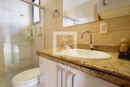 Casa à venda com 169m², 4 quartos e 2 vagasBanheiro da Suíte 4