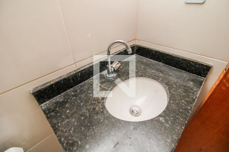 Apartamento à venda com 38m², 2 quartos e sem vaga Apartamento à venda com 38m², 2 quartos e sem vagaBanheiro