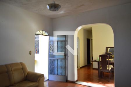 Sala de casa à venda com 4 quartos, 180m² em Feijão Miúdo, Contagem