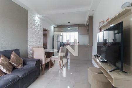Sala de apartamento para alugar com 2 quartos, 55m² em Vila Lavínia, Mogi das Cruzes
