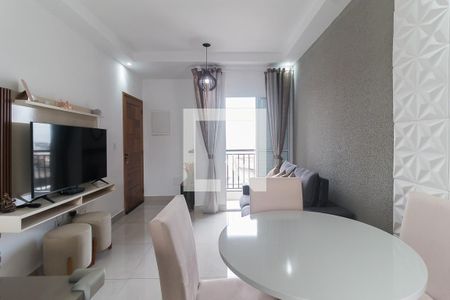 Sala de apartamento para alugar com 2 quartos, 55m² em Vila Lavínia, Mogi das Cruzes