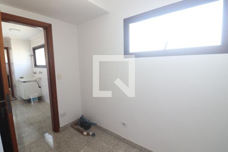 Apartamento para alugar com 156m², 2 quartos e 2 vagasQuarto Área de Serviço