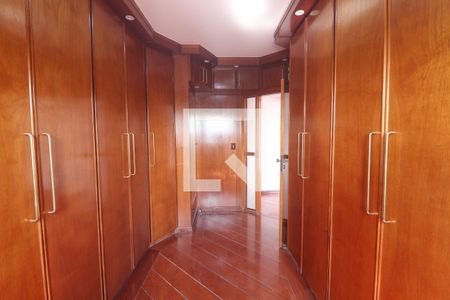 Apartamento para alugar com 156m², 2 quartos e 2 vagasCloset