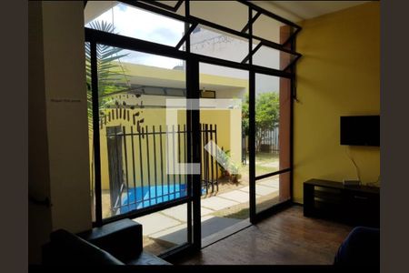 Sala de casa à venda com 4 quartos, 500m² em Serra, Belo Horizonte