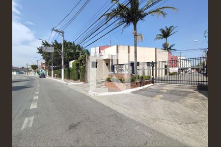 Apartamento para alugar com 56m², 2 quartos e 1 vaga Apartamento para alugar com 56m², 2 quartos e 1 vagaFachada