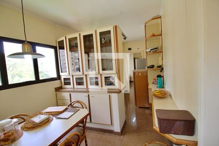 Apartamento para alugar com 300m², 3 quartos e 3 vagasCozinha