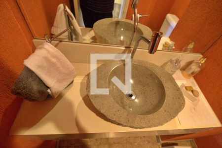 Apartamento para alugar com 300m², 3 quartos e 3 vagasLavabo