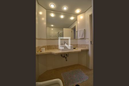 Apartamento para alugar com 300m², 3 quartos e 3 vagasBanheiro da Suíte 2