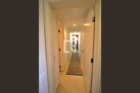 Apartamento para alugar com 300m², 3 quartos e 3 vagasCorredor