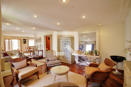 Apartamento para alugar com 300m², 3 quartos e 3 vagasSala