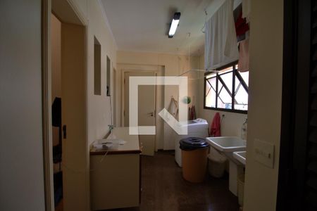 Apartamento para alugar com 300m², 3 quartos e 3 vagasÁrea de Serviço