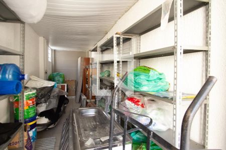 Casa à venda com 160m², 6 quartos e 5 vagas Casa à venda com 160m², 6 quartos e 5 vagasQuarto 3