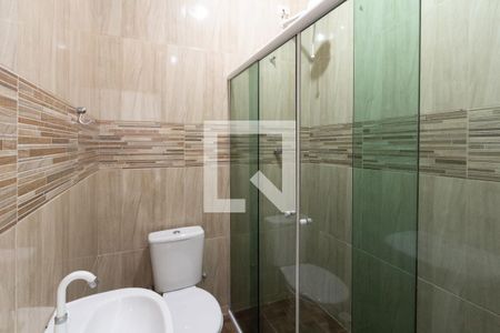 Casa à venda com 160m², 6 quartos e 5 vagas Casa à venda com 160m², 6 quartos e 5 vagasBanheiro da Suíte