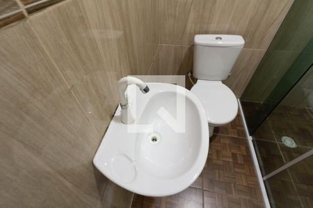 Casa à venda com 160m², 6 quartos e 5 vagas Casa à venda com 160m², 6 quartos e 5 vagasBanheiro da Suíte