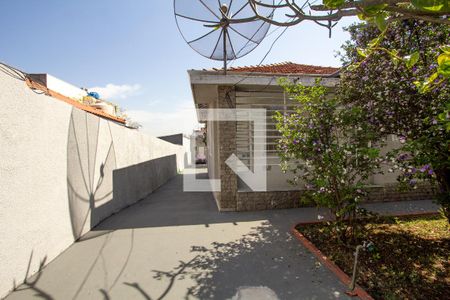 Casa à venda com 160m², 6 quartos e 5 vagas Casa à venda com 160m², 6 quartos e 5 vagasEntrada