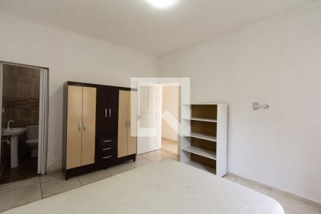 Casa à venda com 160m², 6 quartos e 5 vagas Casa à venda com 160m², 6 quartos e 5 vagasSuíte