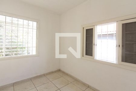 Casa à venda com 160m², 6 quartos e 5 vagas Casa à venda com 160m², 6 quartos e 5 vagasQuarto 1