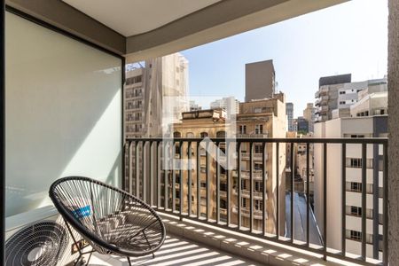 Studio para alugar com 21m², 1 quarto e sem vaga Studio para alugar com 21m², 1 quarto e sem vagaVaranda