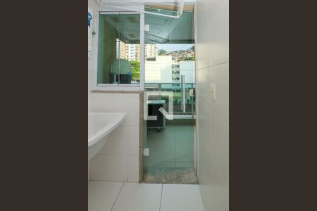 Apartamento para alugar com 70m², 2 quartos e 1 vagaÁrea de Serviço