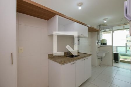 Apartamento para alugar com 70m², 2 quartos e 1 vagaCozinha