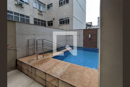 Apartamento para alugar com 70m², 2 quartos e 1 vagaÁrea comum