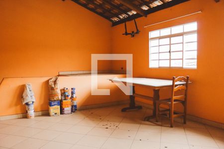 Casa à venda com 162m², 3 quartos e 3 vagasChurrasqueira