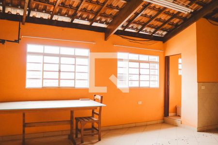 Casa à venda com 162m², 3 quartos e 3 vagasChurrasqueira