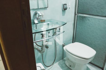 Casa à venda com 162m², 3 quartos e 3 vagasBanheiro