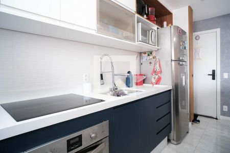 Cozinha de apartamento à venda com 2 quartos, 62m² em Vila Penteado, São Paulo