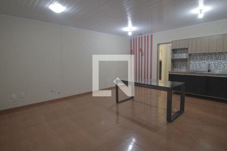 Sala/Cozinha de casa à venda com 2 quartos, 54m² em São José, Canoas