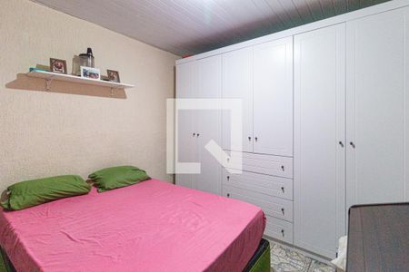 Quarto 2 de casa à venda com 5 quartos, 125m² em Vila Menk, Osasco